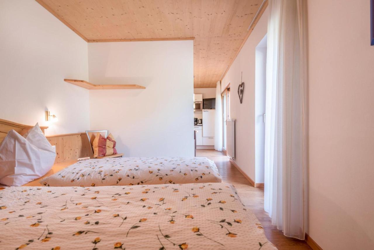 Huberhof App Gala Appartement Feldthurns Buitenkant foto