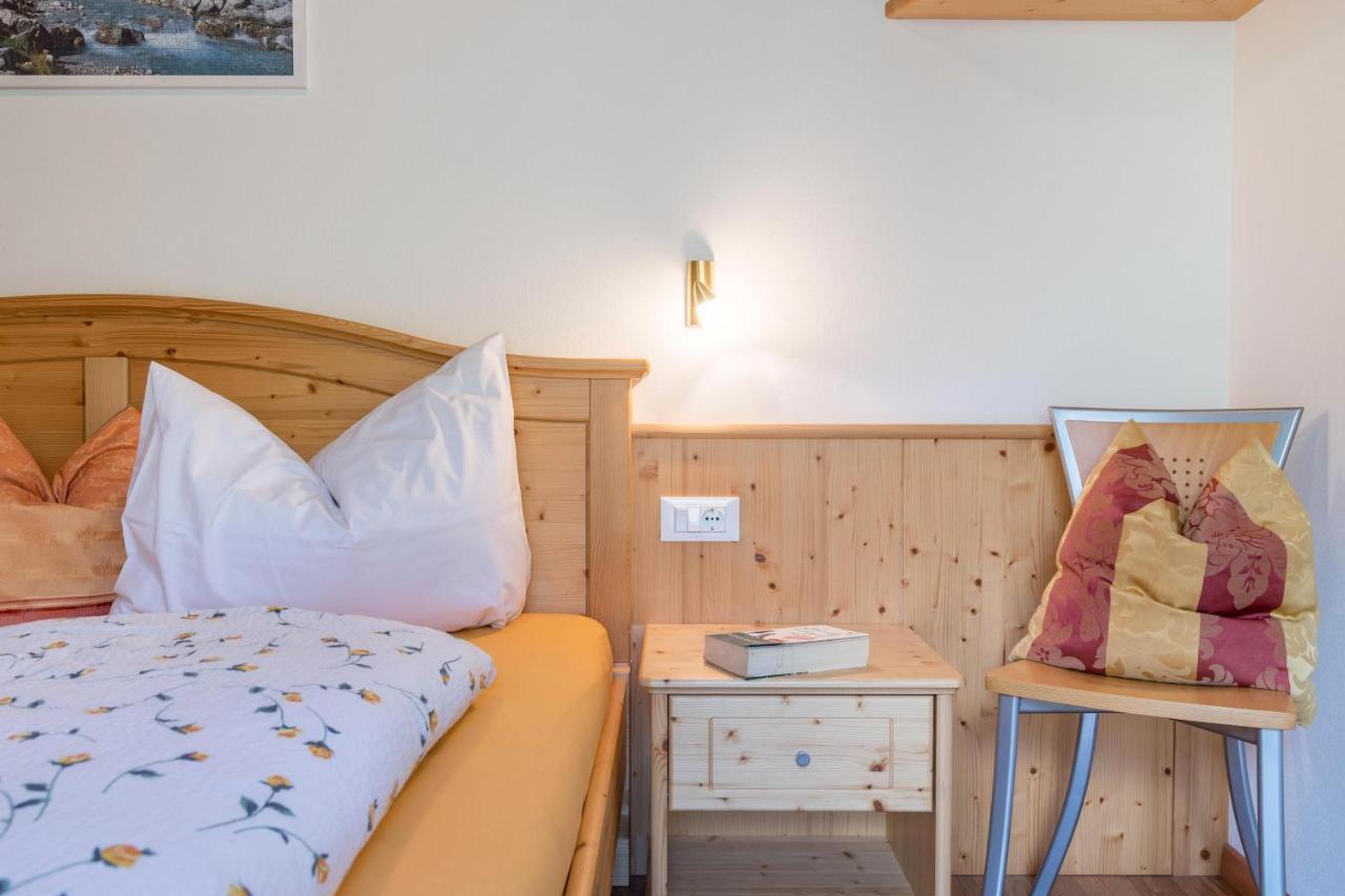 Huberhof App Gala Appartement Feldthurns Buitenkant foto
