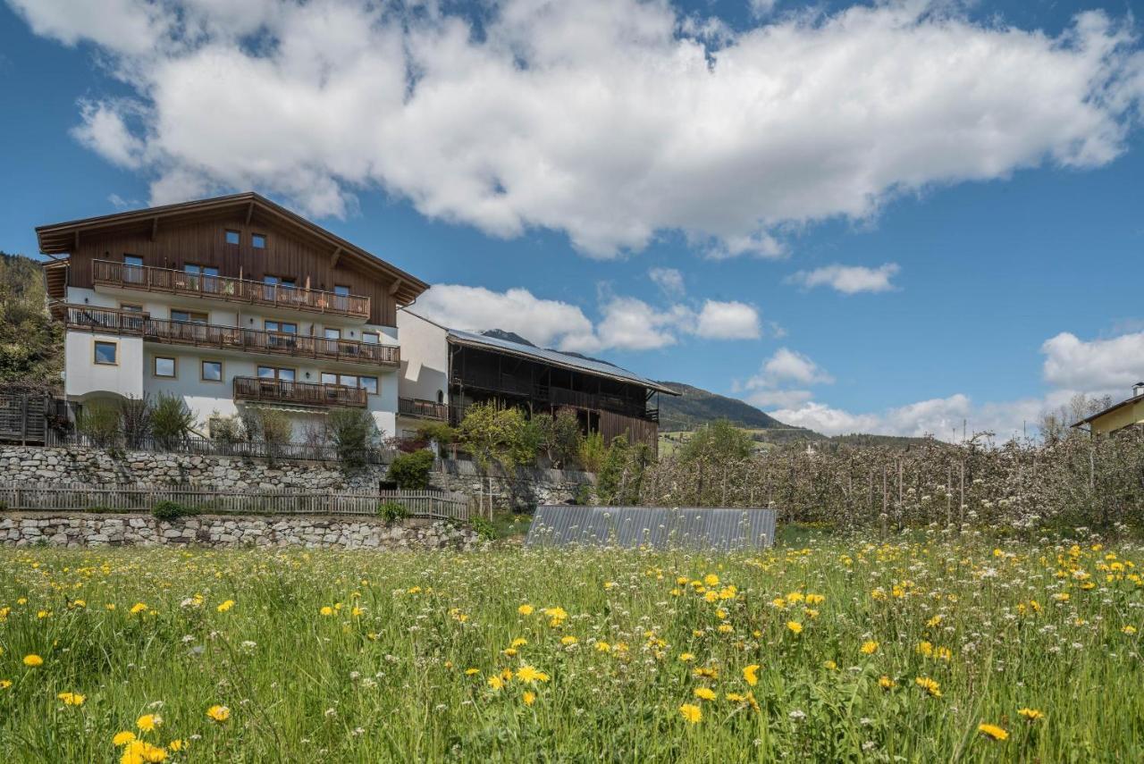 Huberhof App Gala Appartement Feldthurns Buitenkant foto