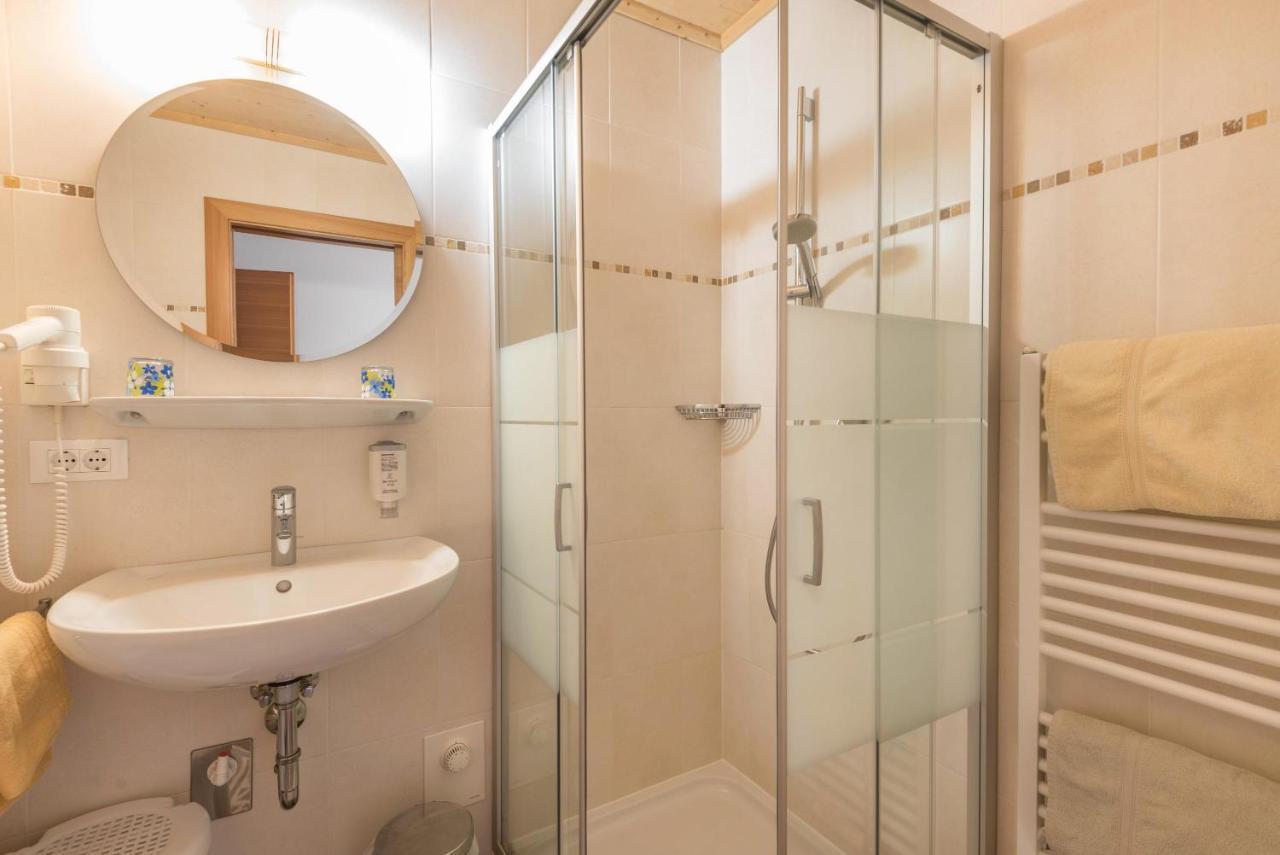 Huberhof App Gala Appartement Feldthurns Buitenkant foto